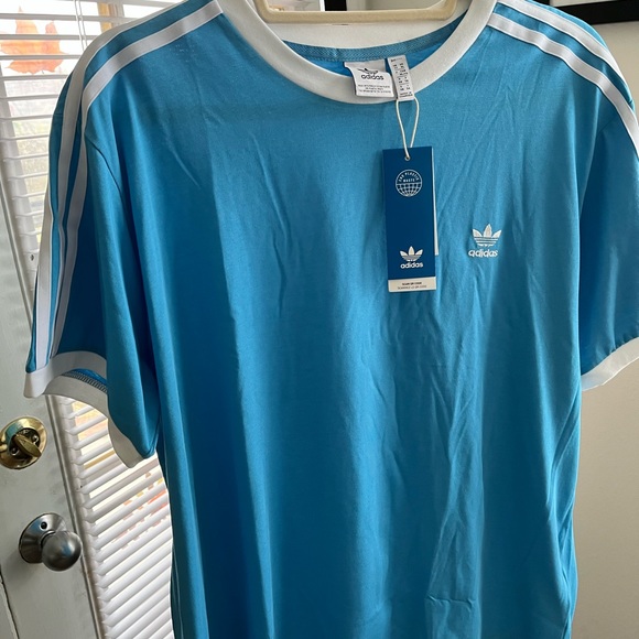 ADICOLOR CLASSIC TRACEABLE NWT AUTHENTIC APP SKY RUSH COLOR SHORT SLEEVES TOP - Picture 3 of 16